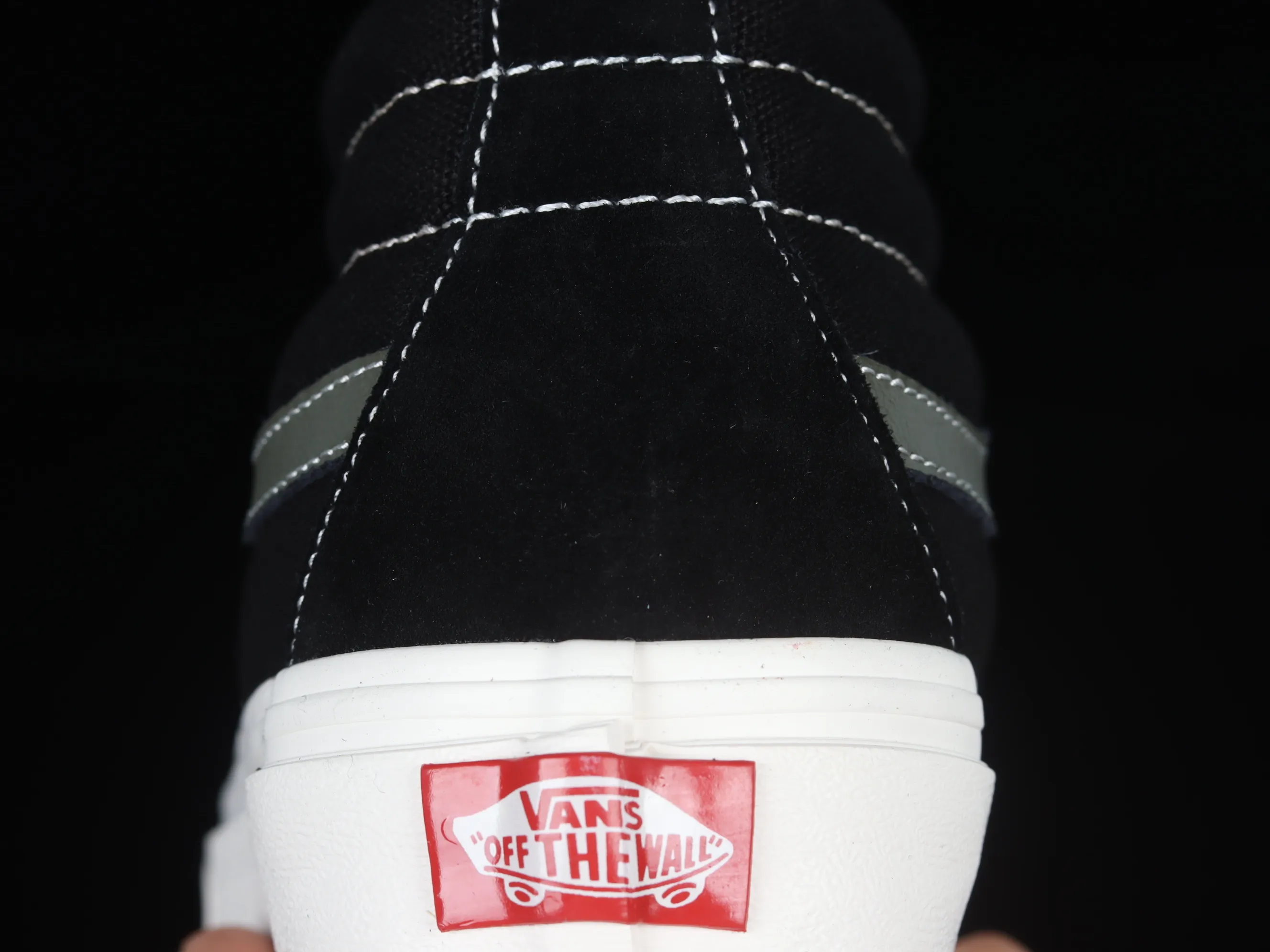 All categories Vans Vans series Vans Mid Vans China Vans SK8-Hi Vans olive green side stripes classic mid-top skateboard shoes VN0A391F0XB